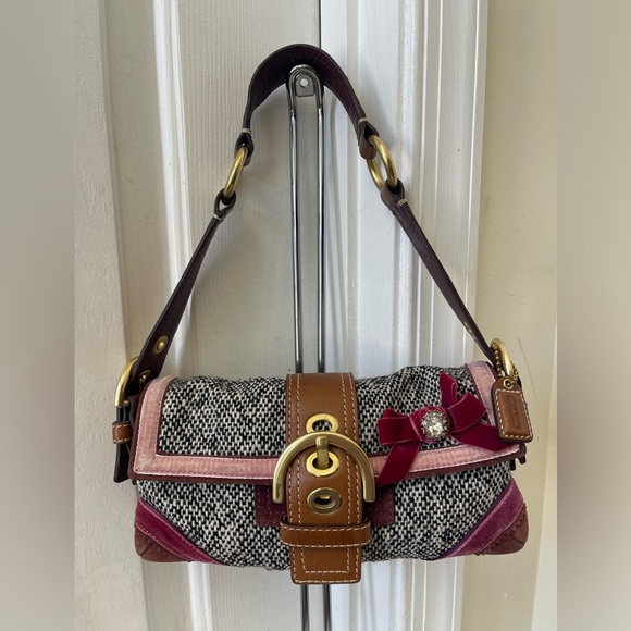 Coach Soho Tweed Demi Flap Y2K Shoulder Bag EUC - Picture 17 of 17